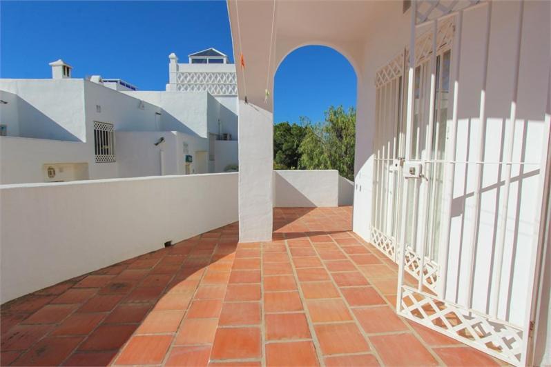 Amazing 3 Bedroom Townhouse In Nerja Exteriér fotografie