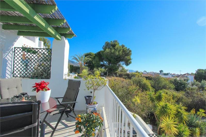 Amazing 3 Bedroom Townhouse In Nerja Exteriér fotografie