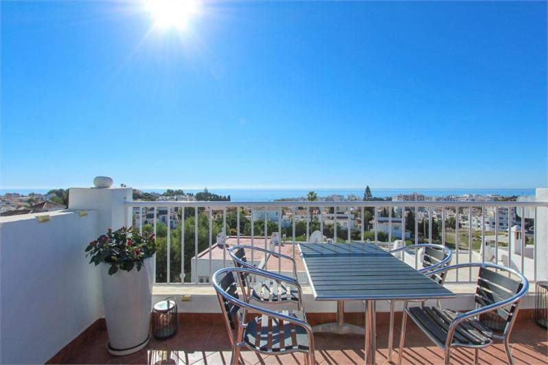 Amazing 3 Bedroom Townhouse In Nerja Exteriér fotografie