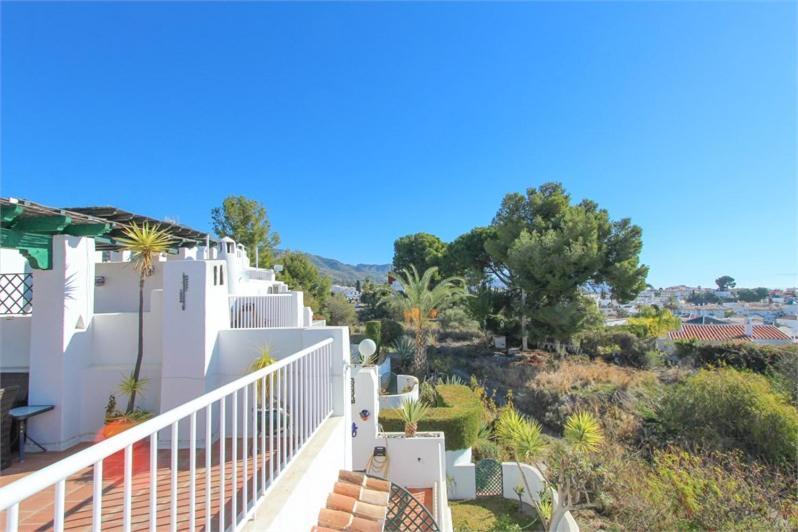 Amazing 3 Bedroom Townhouse In Nerja Exteriér fotografie